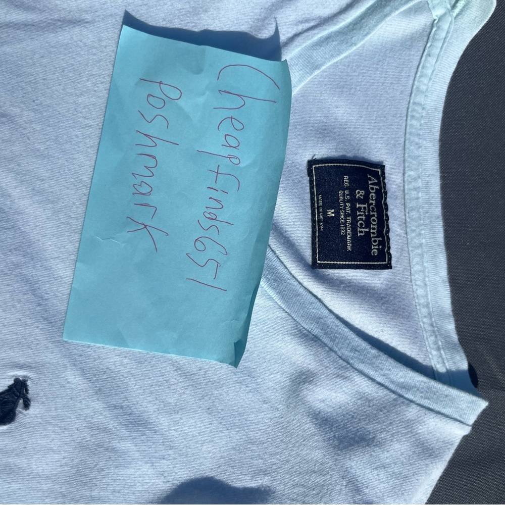 Abercrombie & Fitch White T-Shirt